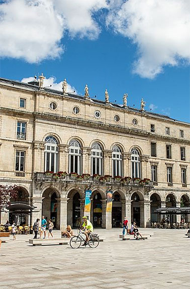 mairie de bayonne pays basque